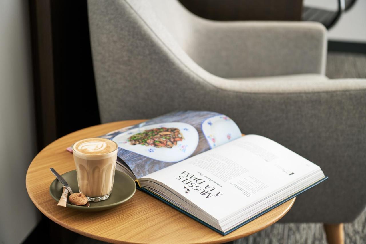 Holiday Inn West Perth By Ihg Екстериор снимка