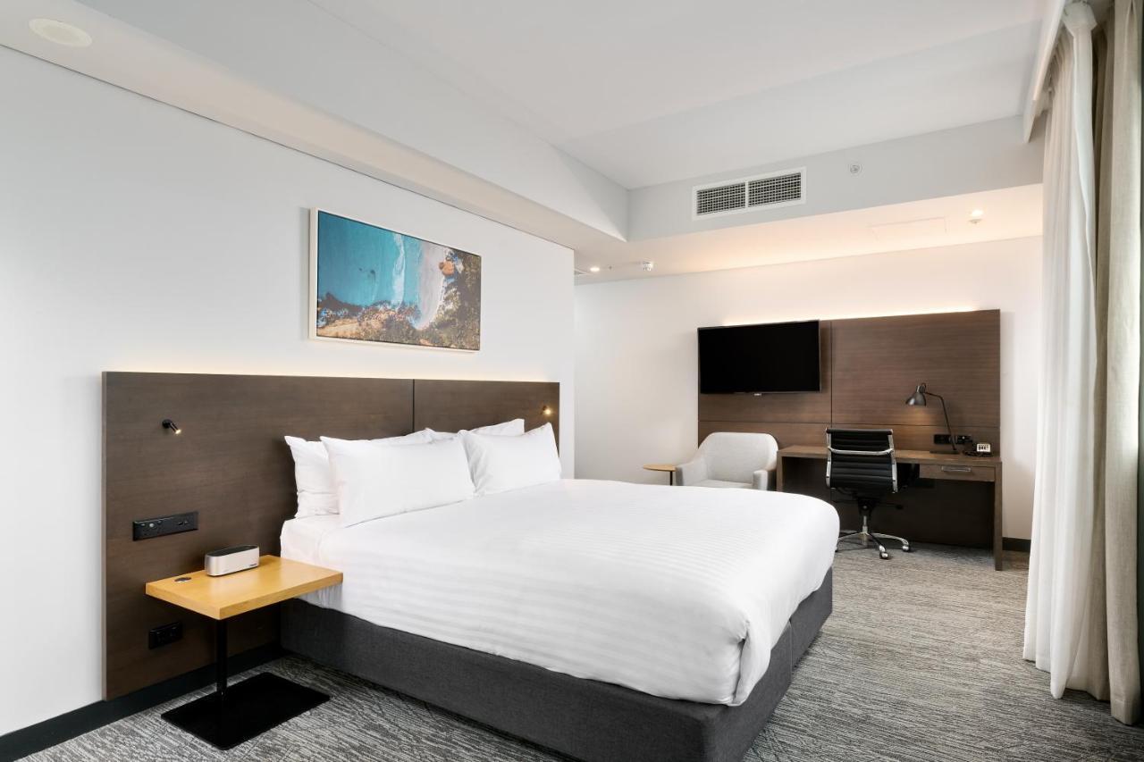 Holiday Inn West Perth By Ihg Екстериор снимка
